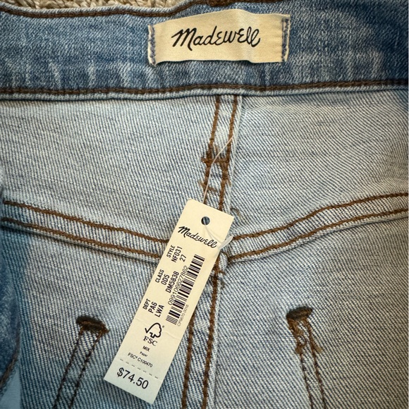 Madewell High-Rise Denim Shorts Light Wash Raw Hem NWT - Picture 3 of 8